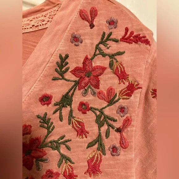 Sundance embroidered tee, S - Picture 16 of 16